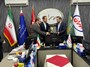 اهداء گواهینامه رعایت حقوق مصرف‌کنندگان به شرکت نفت بهران